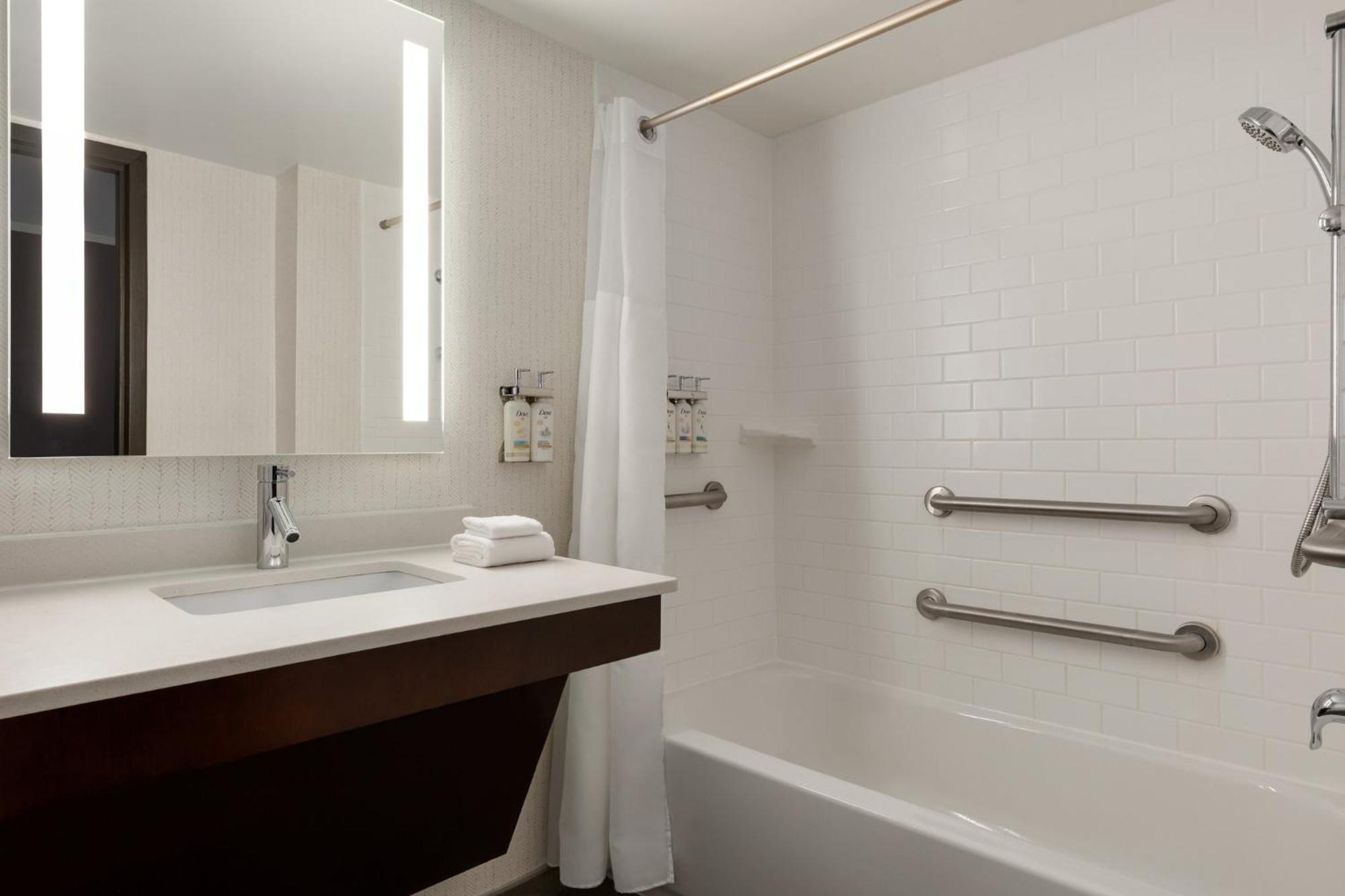 Hotel Virginia - Norfolk By Ihg Virginia Beach